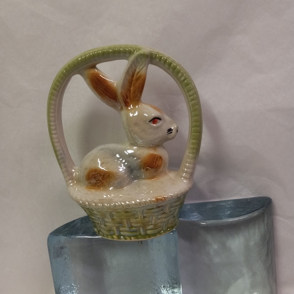 VINTAGE Handpainted Lusterware Bunny  Rabbit Figurine Pircelian Ceramic  Brazil - Picture 3 of 7